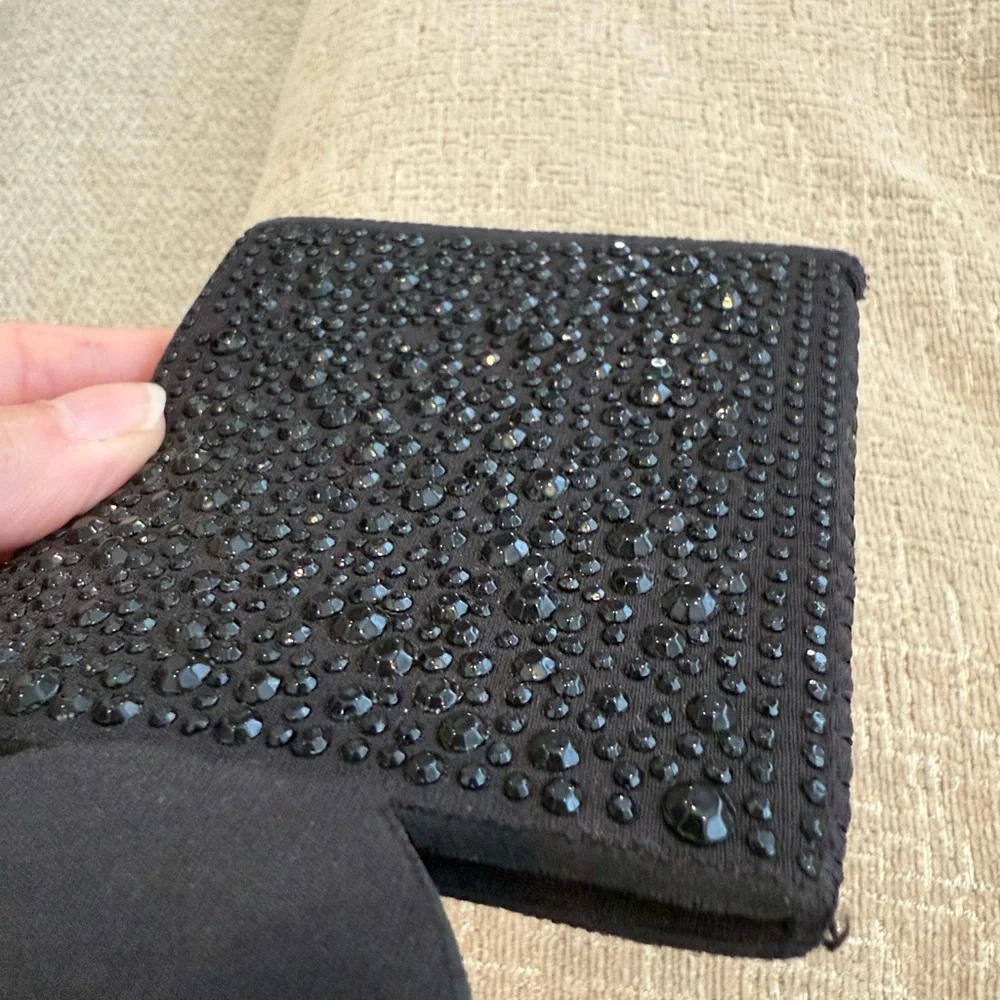 NWOT Boutique Black Rhinestone Bling Neoprene Can Koozie Sleeve